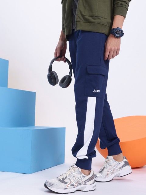 Aeropostale Men Side Stripe Cargo-Style Joggers - Image 2
