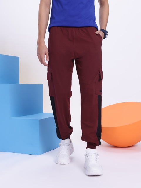 Aeropostale Men Side Stripe Cargo-Style Joggers - Image 2