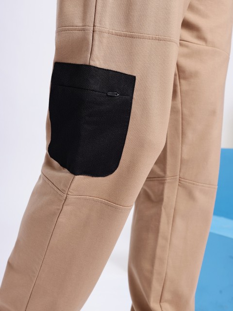 Aeropostale Men Printed Detail Joggers - Image 8