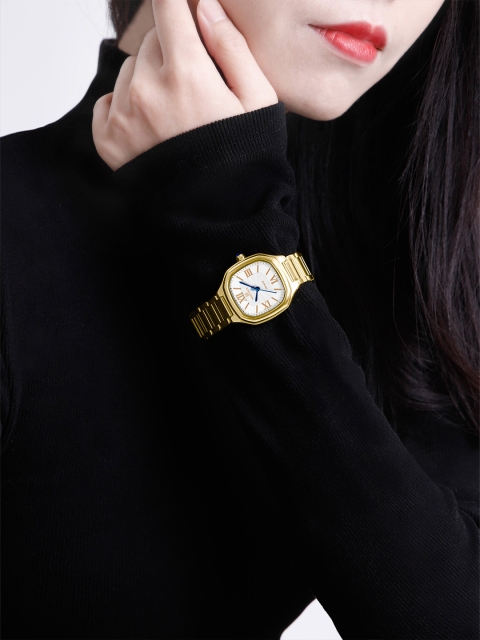 Naviforce Women Brass Dial & Stainless Steel Straps Analogue Watch NF5042 GWG - Image 6