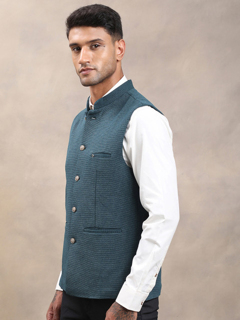 Turtle Men Woven Design Nehru Jacket - Image 4