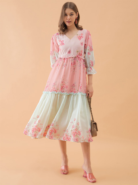 OCTICS Women Floral Print Georgette Fit & Flare Dress