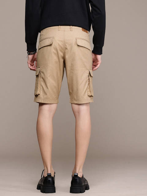 The Roadster Lifestyle Co. Men Cargo Shorts - Image 3