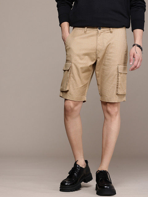 The Roadster Lifestyle Co. Men Cargo Shorts - Image 2