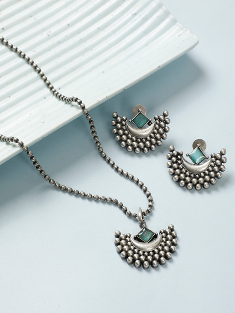 VIVAZS Silver-Plated Stone Studded Oxidized Jewellery Set