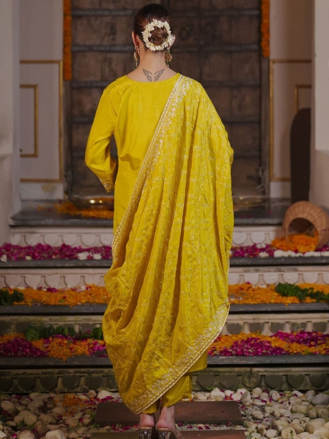 Indo Era Women Ethnic Motifs Embroidered Regular Kurta with Trousers & With Dupatta - Image 4