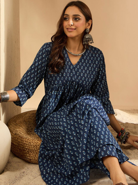 Indo Era Women Ethnic Motifs Printed Empire Pure Cotton Kurta with Trousers