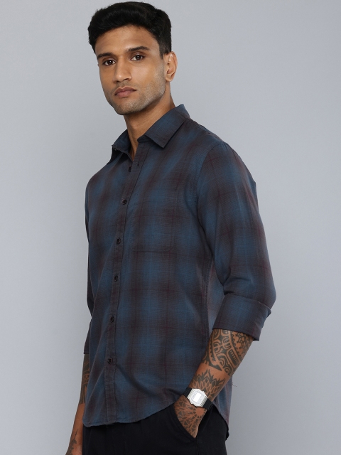 Flying Machine Slim Fit Checked Pure Cotton Casual Shirt - Image 4