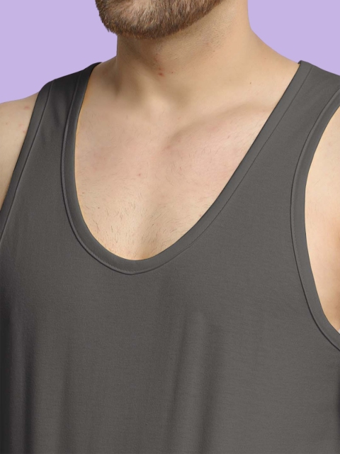 Friskers Men Round Neck Innerwear Vest 230924C-41 - Image 2
