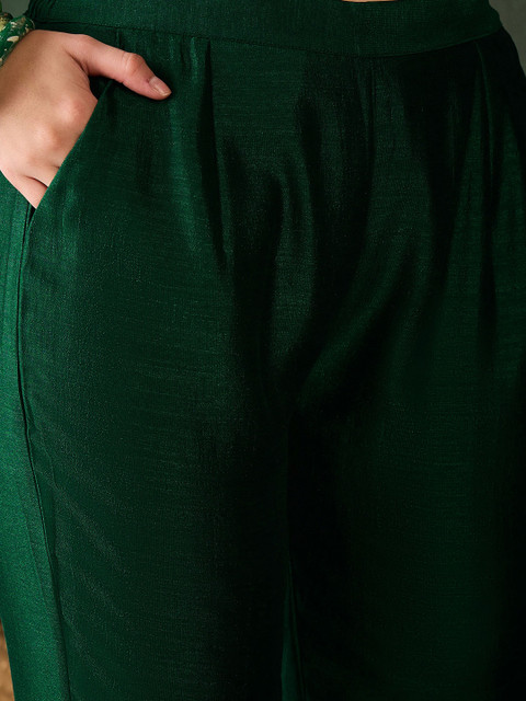 Sangria Floral Embroidered Thread Work Straight Kurta With Trousers & Dupatta - Image 3