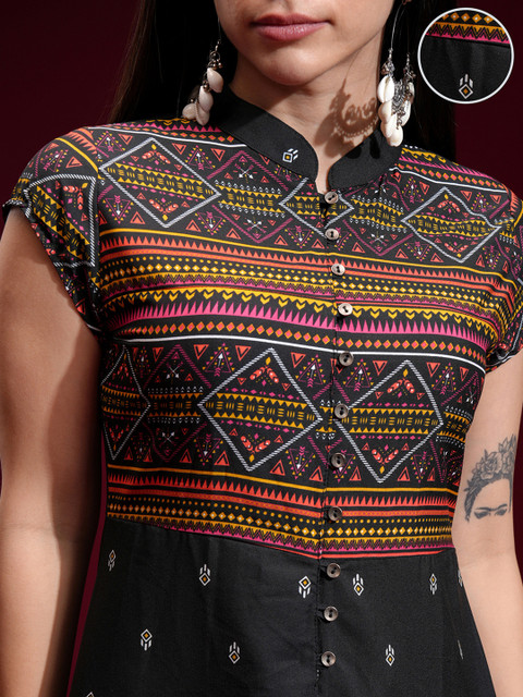 Vishudh Geometric Printed Mandarin Collar Short Sleeves A-line Kurta - Image 2