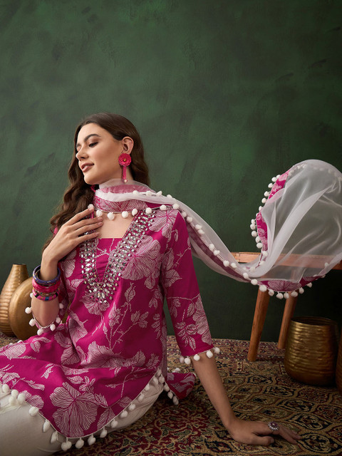 Sangria Pink Floral Printed Mirror Work Straight Kurti With Dhoti Pants & Dupatta - Image 7