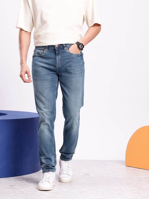 Aeropostale Men Tapered Fit Heavy Fade Stretchable Jeans - Image 2
