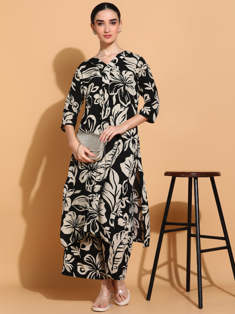 KALINI Floral Printed V-Neck Tunic with Palazzo Co-Ords - Image 6