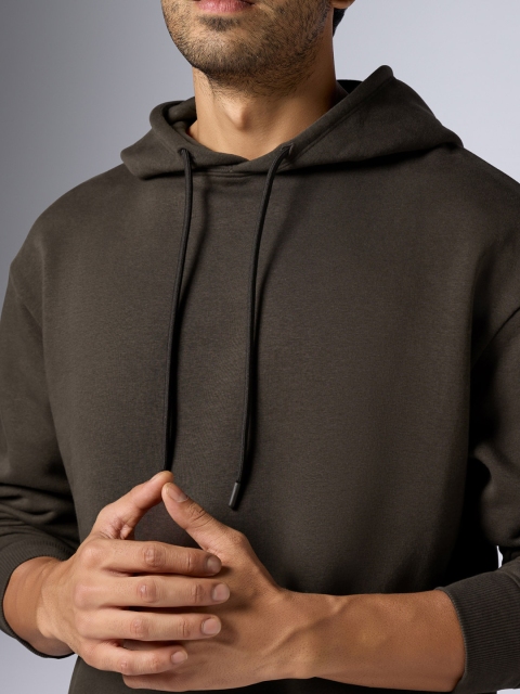 XYXX Men Oversized Solid Brown IntelliSmooth Pulse Hoodies - Image 2
