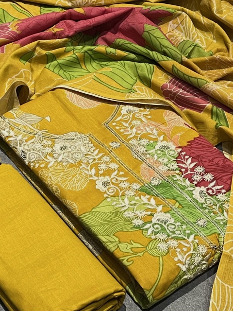 SALWAR STUDIO Floral Printed Thread Work Pure Cotton Unstitched Dress Material