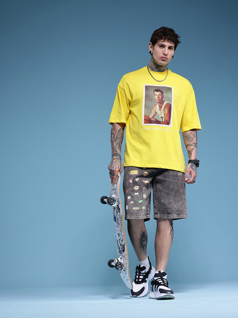 HERE&NOW Men Pure Cotton Graphic Printed Relaxed Fit Denim Shorts - Image 5