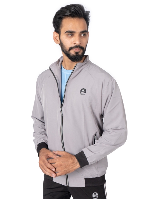 11Caps Men Windcheater Training or Gym Sporty Jacket - Image 4