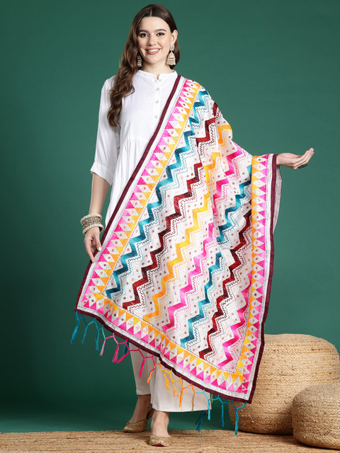 Sangria Embroidered Dupatta with Sequinned Detail - Image 2