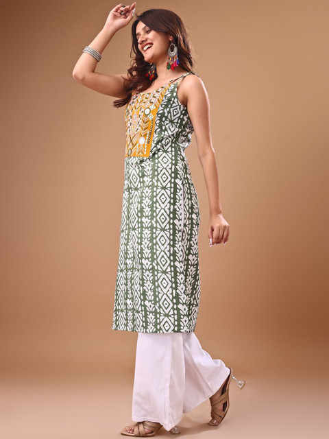 KALINI Women Dyed Patchwork Republic Day Republic Day Kurta - Image 4