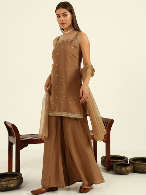 FIORRA Floral Embroidered Regular Thread Work Straight Kurti with Palazzos & Dupatta - Image 4