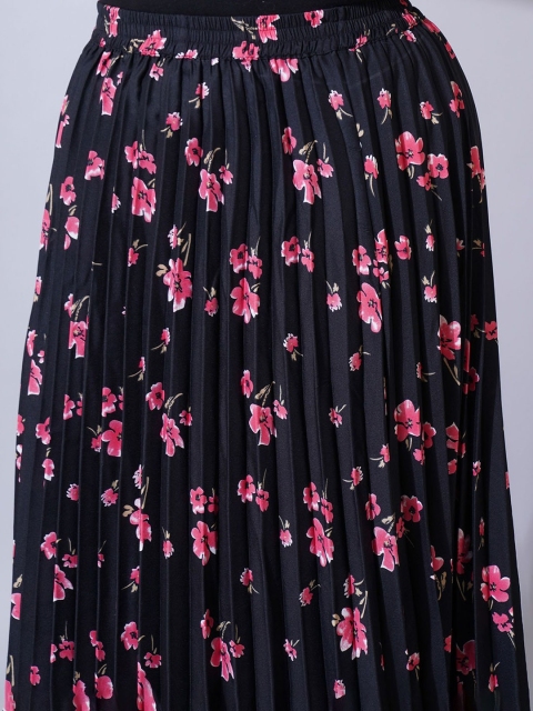 U&F Beyond Women Plus Size Printed Flared Maxi Skirts - Image 5