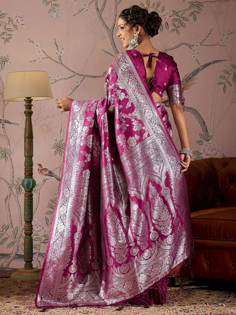 Sangria Woven Design Banarasi Saree With Blouse Piece - Image 3