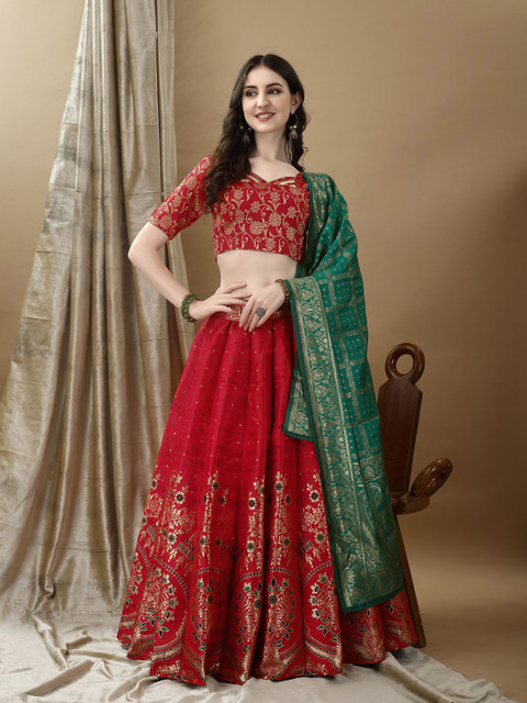 SWAMI STUDIO Floral Woven Design Zari Ready to Wear Lehenga Unctitched Blouse & Dupatta