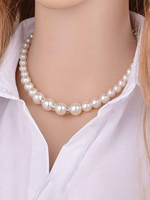 DEGHLAM Stone-Studded Pearls Necklace