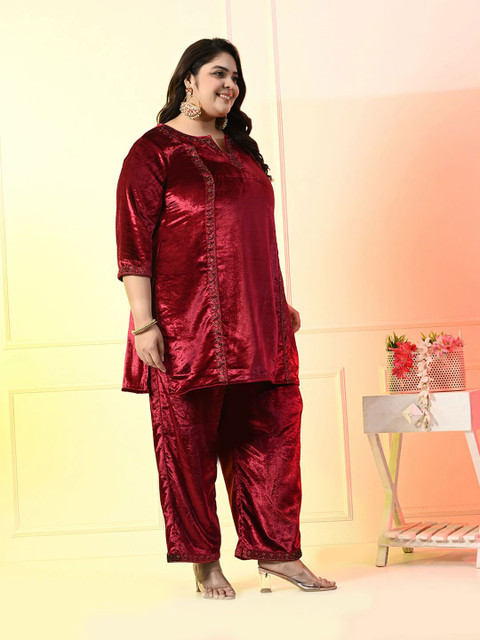 PrettyPlus by Desinoor.com Plus Size Fuschia Pink Velvet Siroski Co-ord Set - Image 4