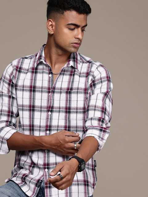 The Roadster Life Co. Checked Casual Shirt