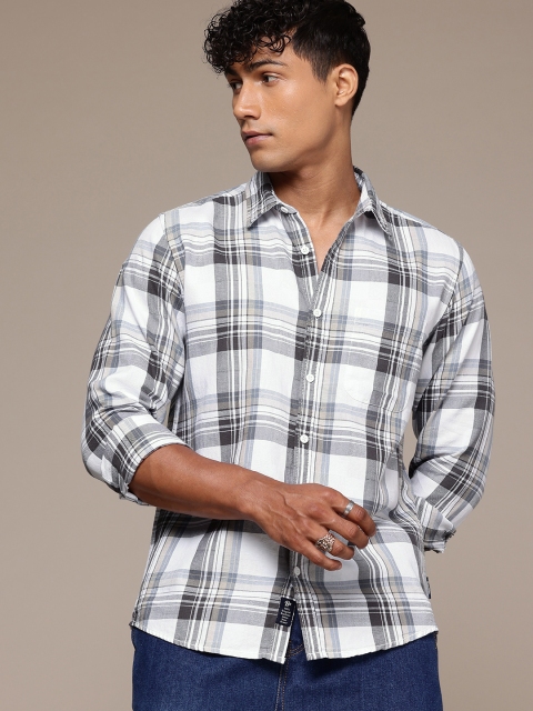The Roadster Life Co. Pure Cotton Checked Casual Shirt - Image 3