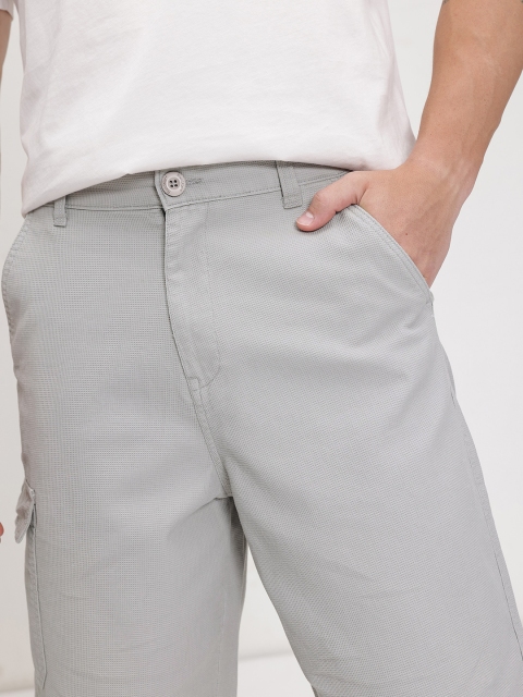 The Roadster Life Co. Men Mid-Rise Waffle Knit Baggy Fit Cargo-Style Skater Shorts - Image 6