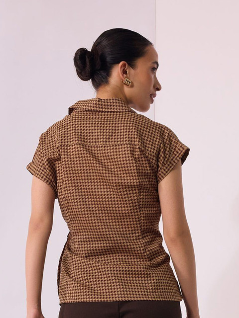 Virgio Women Rescued Poly Fabric Shirt Collar Regular Length Geometric Roll-Up Sleeves Top - Image 4