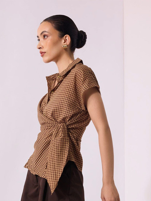 Virgio Women Rescued Poly Fabric Shirt Collar Regular Length Geometric Roll-Up Sleeves Top - Image 3