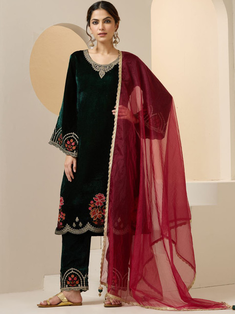 Ishin Women Floral Embroidered Regular Thread Work Velvet Kurta with Trousers & With Dupatta - Image 2
