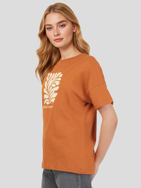 Mast & Harbour Printed Drop-Shoulder Sleeves Relaxed Cotton Regular Fit T-shirt