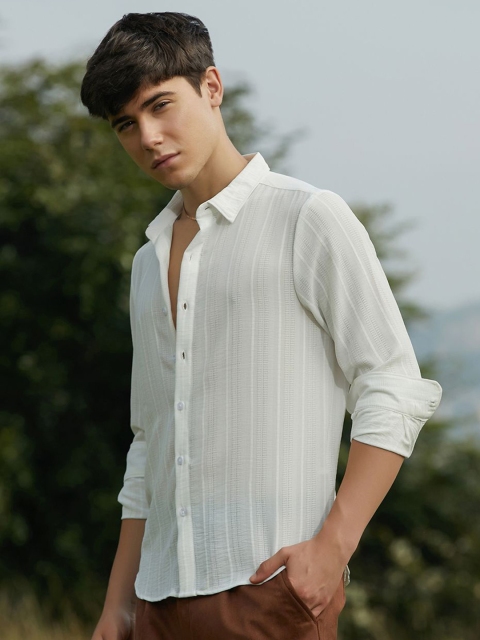 Campus Sutra Men Relaxed Fit Spread Collar Textured Cotton Casual Shirt - Image 3