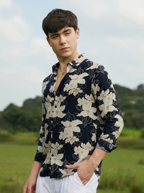Campus Sutra Men Relaxed Fit Spread Collar Floral Printed Casual Shirt - Image 3