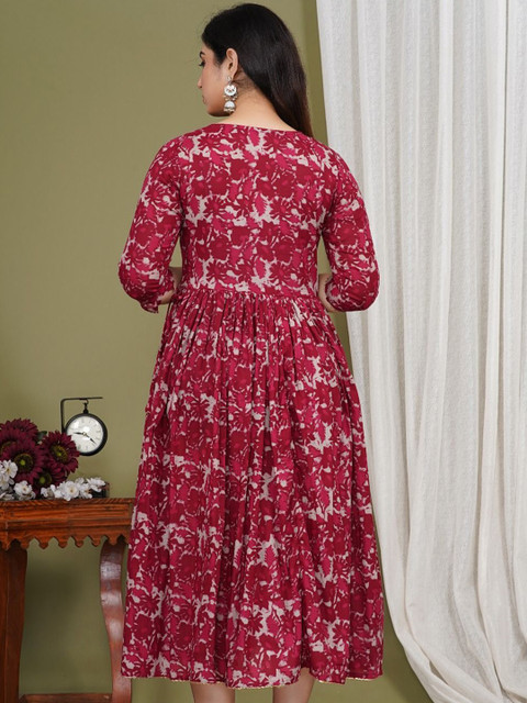Pristyle Floral Printed Pleated Round Neck Maternity Anarkali Kurta - Image 5