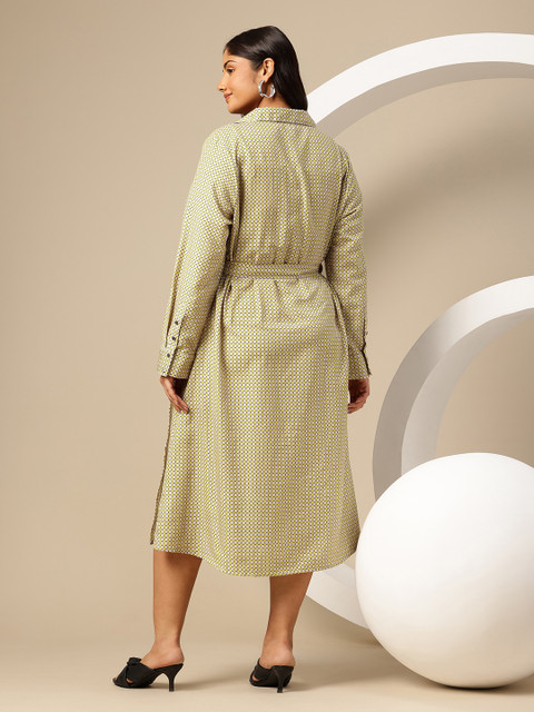 Sztori Plus Size Printed Midi Wrap Dress with Belt - Image 5