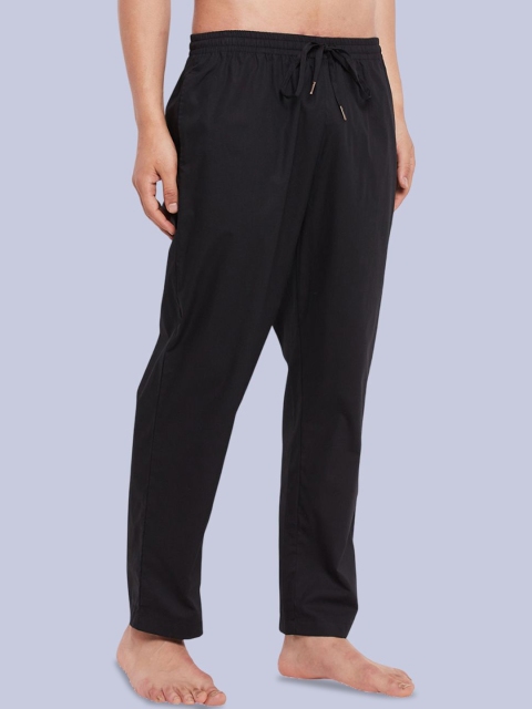 Hypernation Men Pure Cotton Lounge Pants - Image 2