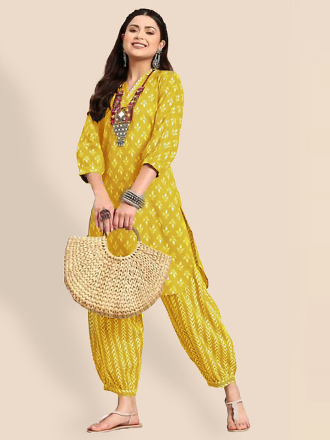 Lookmark Mustard Floral Printed V-Neck Straight Kurta with Salwar - Image 6