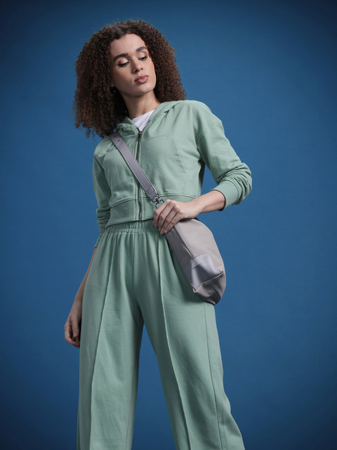 The Roadster Lifestyle Co. Solid Hooded Sweatshirt & Track Pants Co-Ord Set