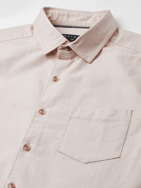 VASTRADO Men Classic Slim Fit Cutaway Collar Solid Cotton Casual Shirt - Image 3