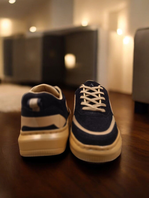 ACES Men Colourblocked Antibacterial Nubuck Sneakers - Image 2