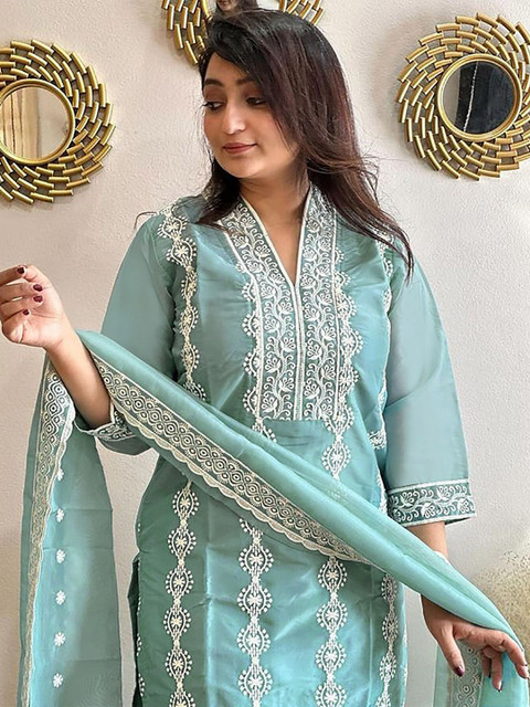 BAESD Sweetheart Neck Straight Kurta - Image 2