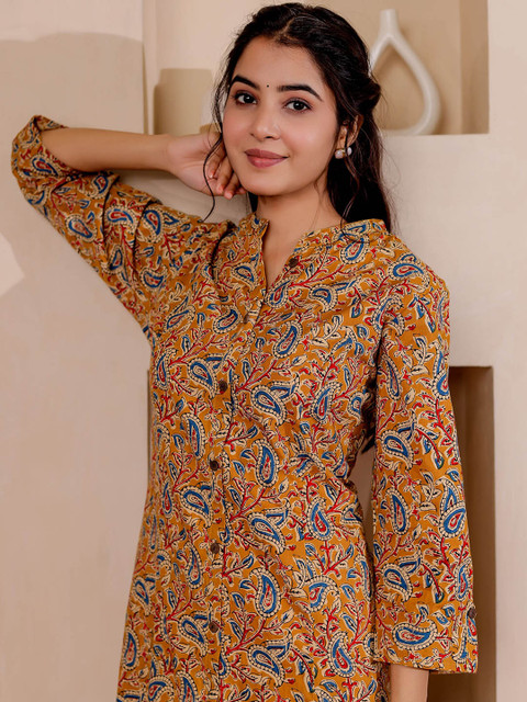 VASVI Paisely Printed Mandarin Collar Kalamkari Cotton A-Line Kurta - Image 2
