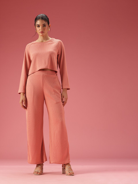 DressBerry Ribbed T-shirt With Trouser