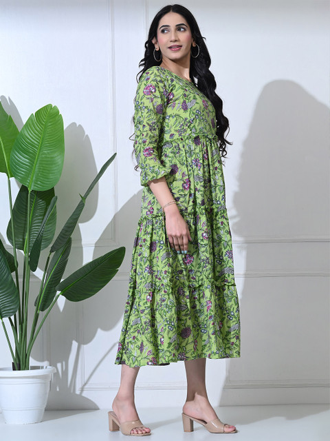 SILAKIVA Floral Printed Round Neck Maternity Pure Cotton Fit And Flare Dress - Image 4